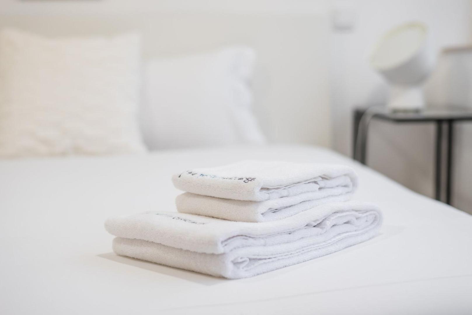 Guestready - Chic Cityscape Stay Порту Экстерьер фото