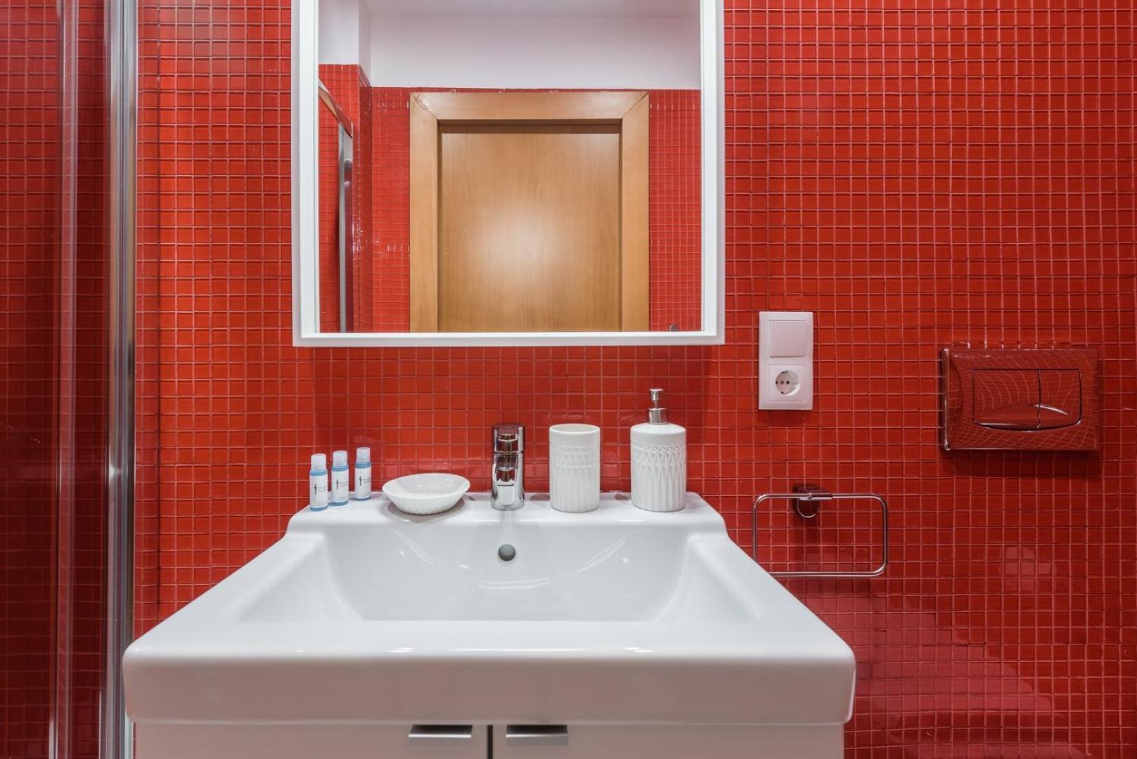 Guestready - Chic Cityscape Stay Порту Экстерьер фото