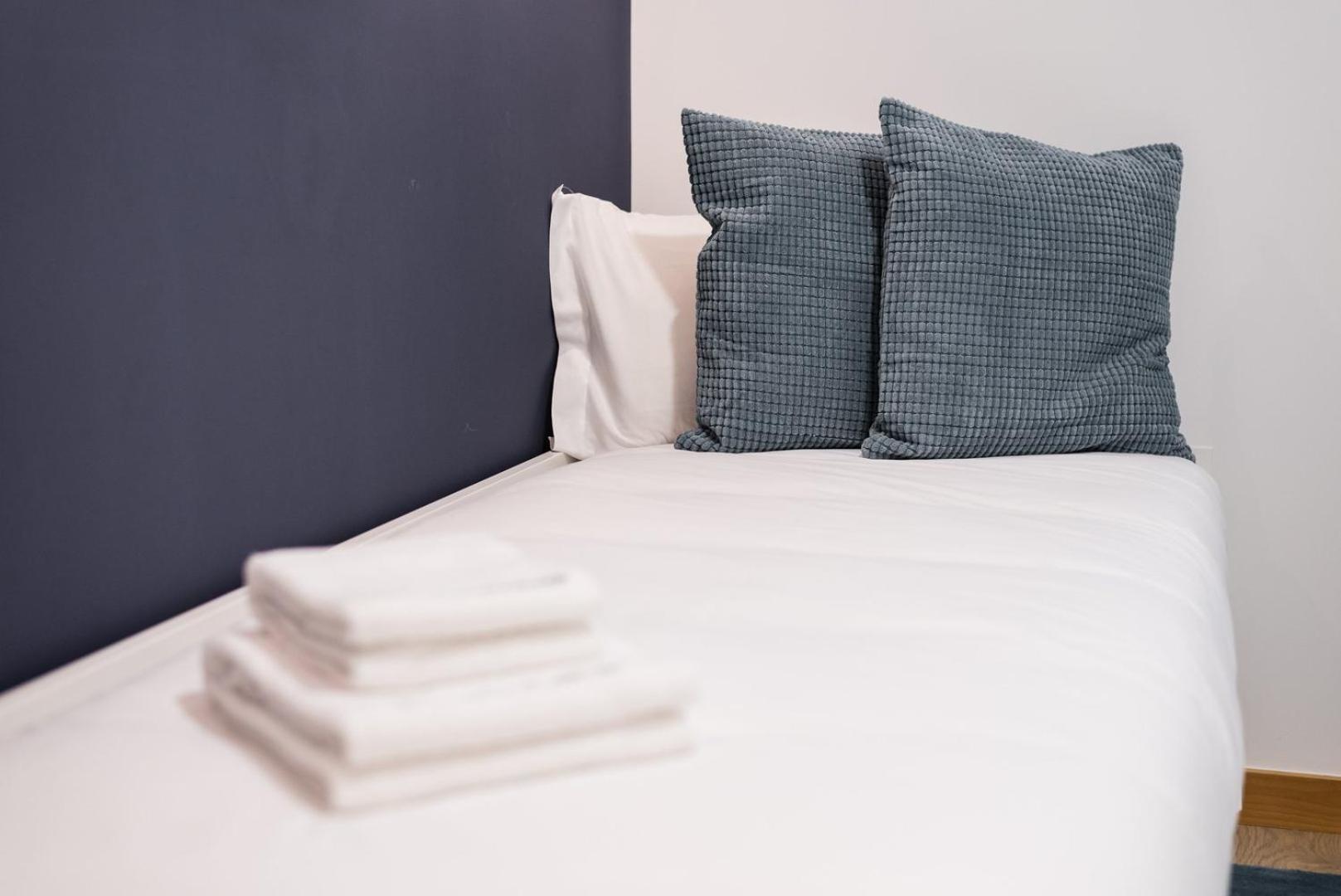 Guestready - Chic Cityscape Stay Порту Экстерьер фото